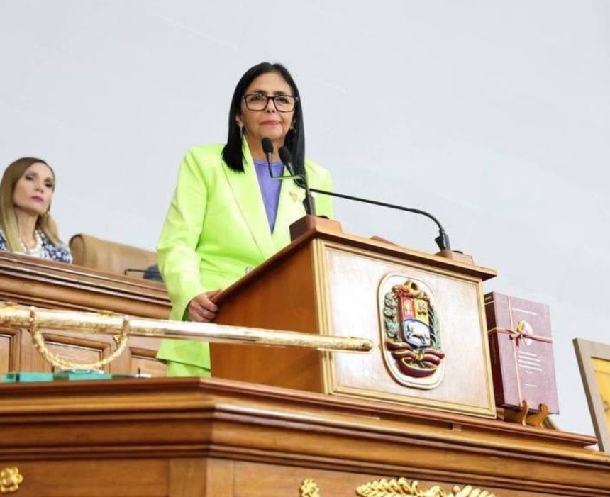 vizita tensionata in zonele lovite de cutremur delcy rodriguez intampinata cu huiduieli de supravietuitori 6a40caa88e77f