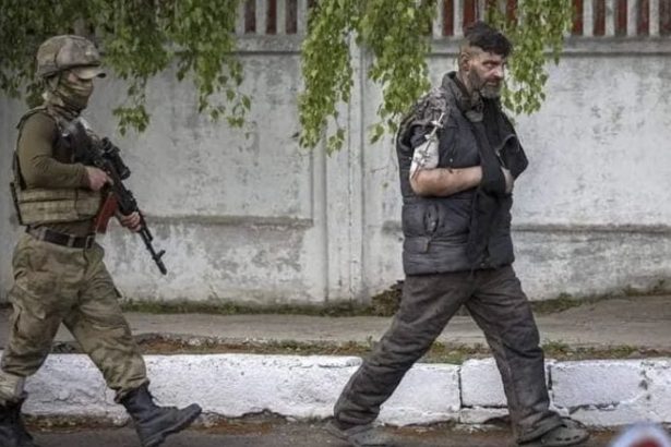 vom recuceri mariupol chiar daca va dura 20 de ani regimentul azov lanseaza atacuri masive asupra orasului 6a33e1e44933c