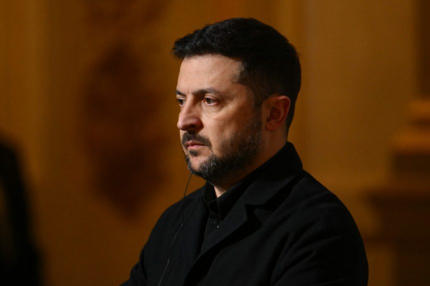 zelenski returneaza poloniei cea mai inalta distinctie primita pe fondul unei dispute legate de cel de al doilea razboi mondial 6a36b0b4f1c98