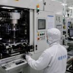 Echipament de litografie DUV utilizat într-o fabrică de semiconductori din China, simbol al competiției tehnologice cu Occidentul