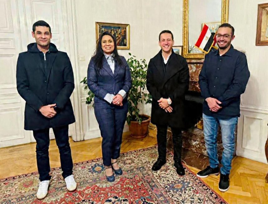 Egyptian Ambassador Naglaa Naguib meets Egyptian entrepreneurs at the Egyptian Embassy in Stockholm to discuss artificial intelligence and startup cooperation.