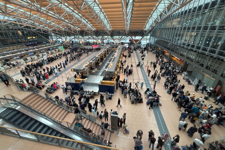 am ajuns intr un punct critic solicitam interventie imediata problema care blocheaza aeroporturile europene in plin sezon de vacante 6a45ce334cbc9