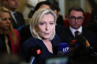 anuntul momentului lidera extremei drepte franceze a anuntat ca va candida la alegerile prezidentiale din 2027 6a4d4b632db1d