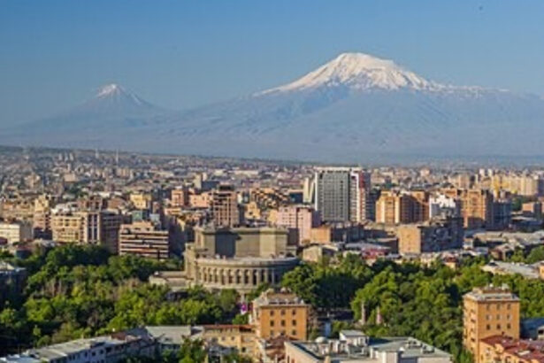 capitala aleasa de cei care fug de putin peste 60 000 de rusi si au construit o noua viata departe de moscova 6a4ab618839ca