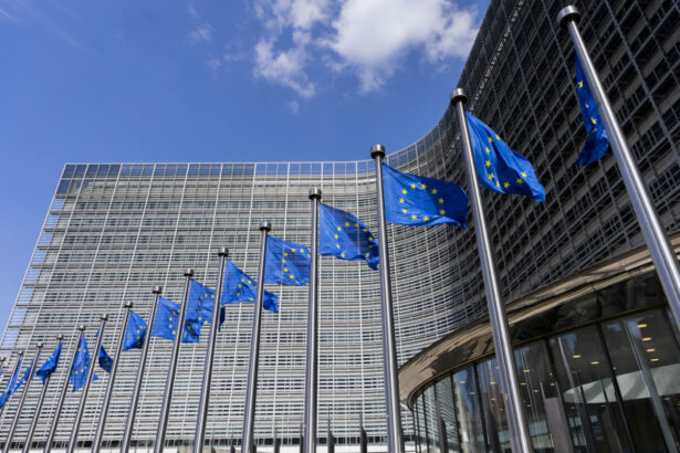 comisia europeana pregateste reforme ale procesului de extindere a ue inaintea summitului din octombrie 6a4b456aa48b5