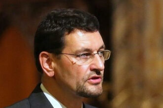 demisie la varful parchetului din ungaria procurorul general acuza presiuni din partea noului guvern 6a60d5dace720