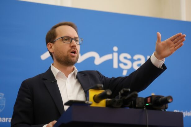 edited dominic fritz reactia la amendamentul psd pe legea ani ajungem in zona de republica bananiera 6a6b2cfd86e96