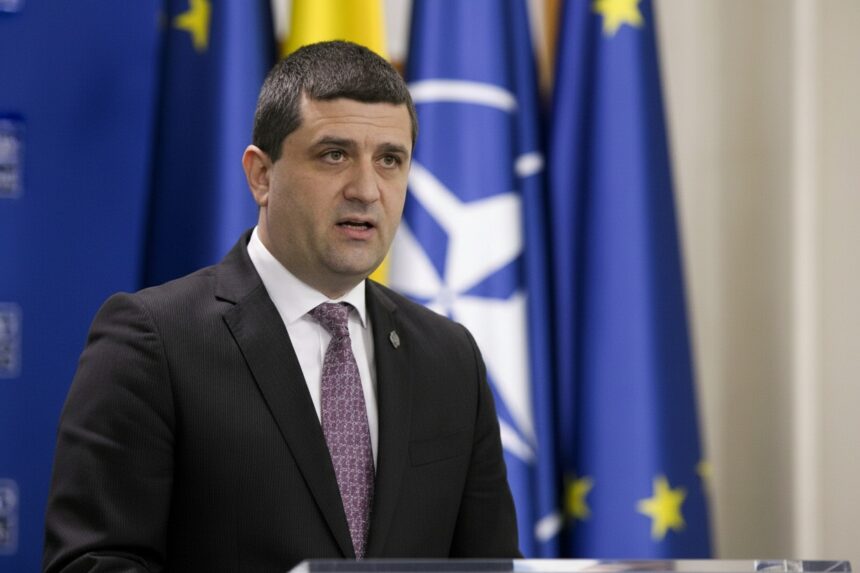 edited radu miruta intalnire cu conducerea tarom pentru salvarea companiei daca planul nu demonstreaza viabilitate banii trebuie restituiti 6a6c79cb279d2