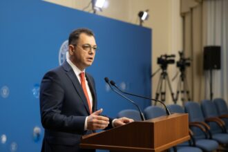 edited stefan radu oprea o acuza pe oana gheorghiu ca exagereaza reforma companiilor de stat romania a pierdut 200 de milioane de euro 6a5398c706fde