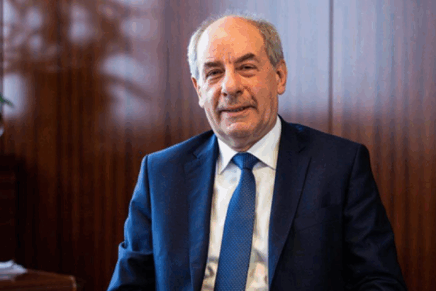 gest fara precedent in ungaria tamas sulyok a promulgat legea care il revoca din functie 6a5bc5af9342e