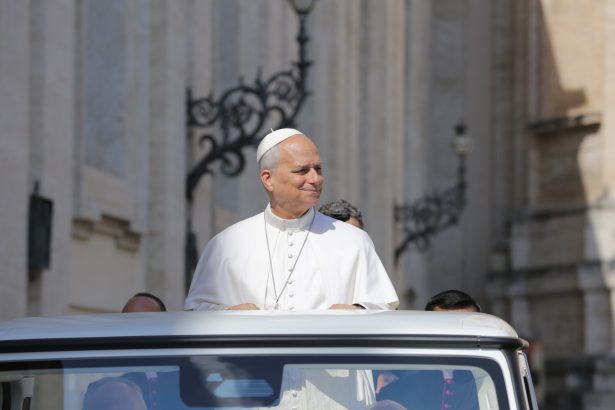 papa leon al xiv lea sfidat de catolicii traditionalisti care continua hirotonirile episcopale fara acordul sau 6a4519c3bd20e