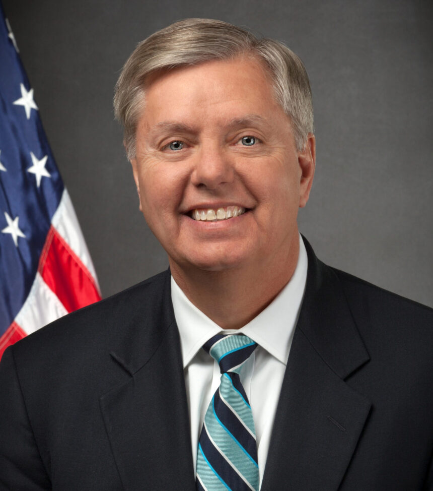 regretatul senator lindsey graham sustinea un razboi total in iran si chiar operatiuni sua in liban 6a660ec2ccff7