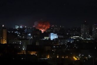 rusia ataca kievul cu rachete balistice incendii si cel putin sapte raniti in capitala ucrainei 6a5c524e3dbce