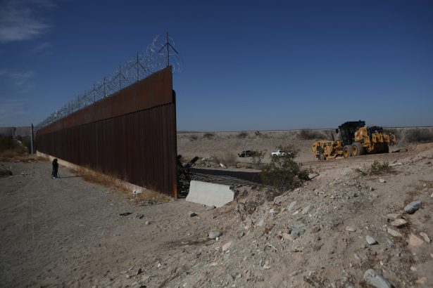 zidul inteligent al administratiei trump de la granita dintre sua si mexic prinde contur 6a465d3154bde