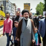 Mojtaba Khamenei and his children in Quds Day 1397 1 1