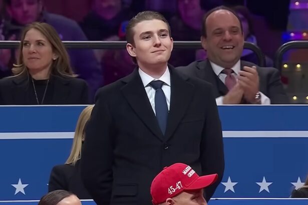 barron trump tinta unei amenintari difuzate la televiziunea de stat din iran autorii sustin ca ofera 10 milioane de dolari pentru uciderea lui 6a8c9a5bc333a