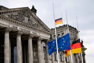 Bundestagul german și drapelul Germaniei