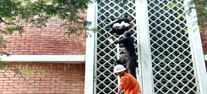 cel putin 13 bebelusi au murit intr un incendiu izbucnit la un spital din islamabad 6a8e95ee00492