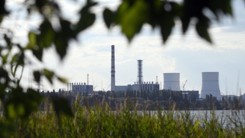 centrala nucleara zaporojie a ramas fara alimentare externa generatoarele diesel au fost pornite de urgenta 6a86a969eee1c