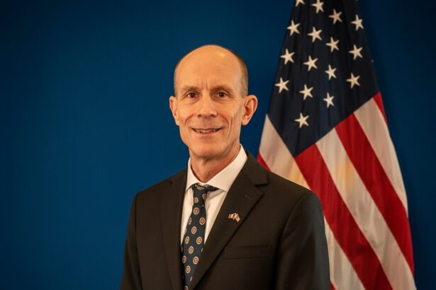 edited ambasada sua la bucuresti are un nou adjunct al sefului misiunii diplomatul david galbraith se alatura echipei conduse de darryl nirenberg 6a72f1c2735ba
