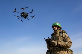 edited cartelurile columbiene si au trimis oamenii la razboi pentru a invata metodele ucrainene de utilizare a dronelor 6a748beeb453d