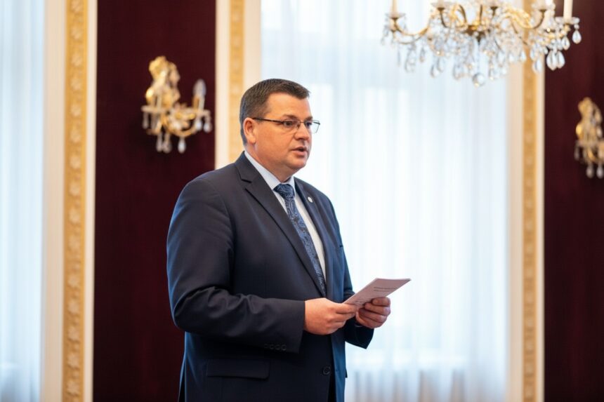 edited dna il trimite in judecata pe prefectul de covasna pentru abuz in serviciu istvan raduly ar fi favorizat s c electroconstructia elco srl 6a707fee81efe