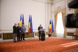 edited nicusor dan intalnire cu liderii psd pnl usr si udmr pentru discutii privind legea salarizarii 6a79cea9bec06