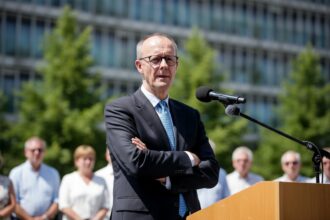 edited politico subiectul fierbinte al verii in germania schimbarea cancelarului cine ar putea fi succesorul lui merz 6a75971e2ce7e