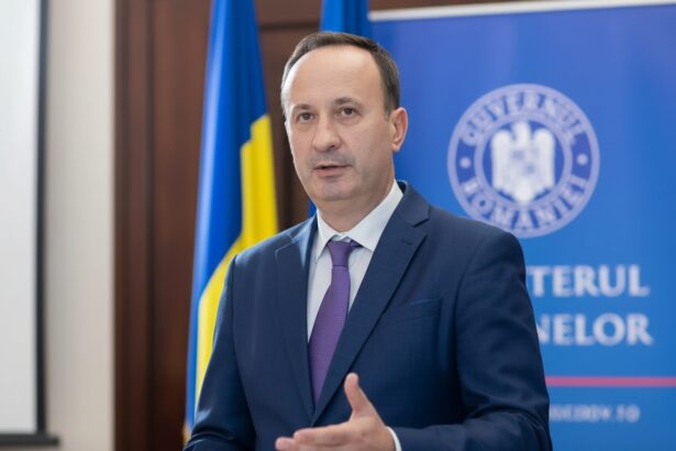 edited video adrian caciu bolojan este foarte supraevaluat daca ar candida la prezidentiale n ar intra in turul doi ce taxe noi ar introduce fostul ministru de finante 6a92ce676d608