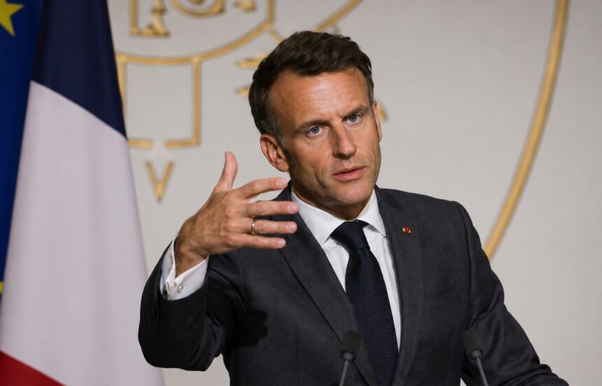 emmanuel macron reactioneaza dur dupa atacul sangeros de la kiev rusia trebuie sa plateasca pretul pentru agresiune 6a735b0edf91e