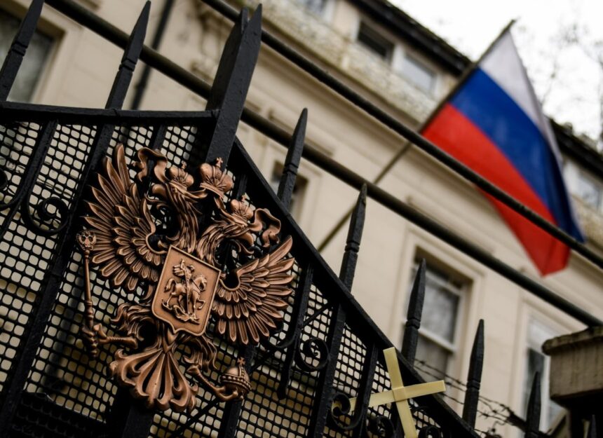rusia confirma plecarea ambasadorului din marea britanie acuza ca s a ales calea confruntarii 6a8b2f6a66769
