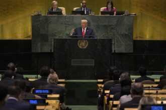Donald Trump vorbește despre negocierile dintre Statele Unite și Iran și despre tensiunile privind Strâmtoarea Ormuz, în marja Adunării Generale a ONU.
