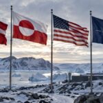 Drapelele Danemarcei Groenlandei Statelor Unite si NATO in contextul noului acord privind securitatea Arcticii si a Groenlandei 1