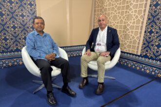 Tourism Malaysia Chairman Datuk Manoharan Periasamy discusses direct Kuala Lumpur–Cairo flights and tourism cooperation with Egypt