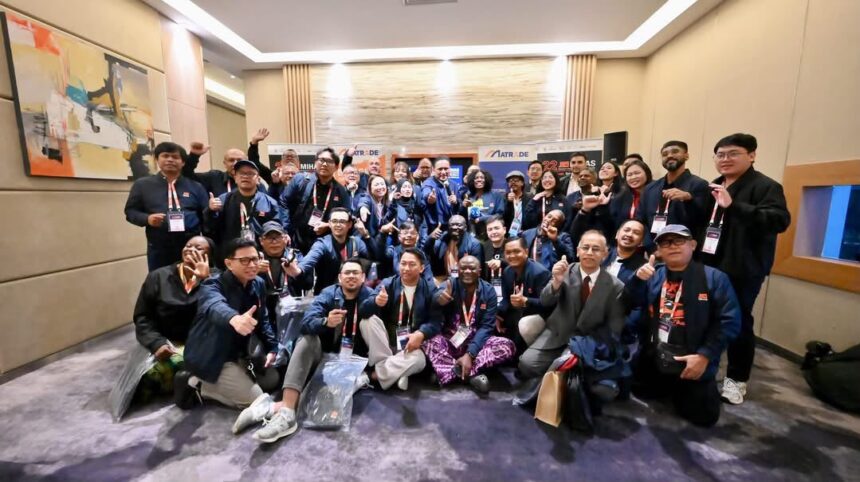 MATRADE Chairman Reezal Merican Naina Merican addresses international media representatives at MIHAS 2026 in Kuala Lumpur