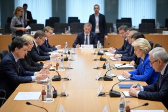edited o negociere care poate conta pentru romania mai mult decat numele viitorului premier bucurestiul in tabara opusa germaniei si olandei 6a9fe45c1f073