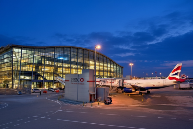 edited perturbari majore pe aeroporturile din marea britanie zboruri blocate in intreaga tara 6aa02681b6200