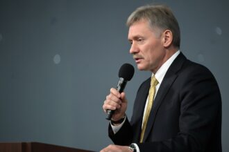 edited tensiuni diplomatice la budapesta kremlinul promite o reactie dupa ce ungaria a expulzat 10 diplomati rusi 6aa168353ca54