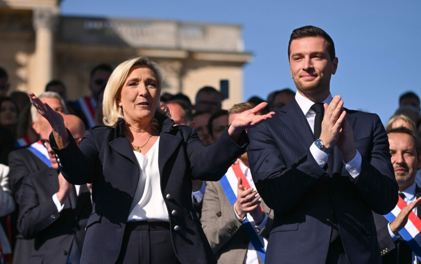 extrema dreapta din franta isi schimba tonul fata de rusia le pen si bardella condamna actiunile ostile ale moscovei 6aaec80b7b1b8